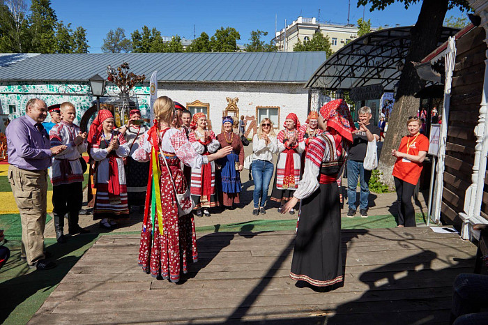 Роспись филимоновской игрушки и частушечный батл: в Туле пройдет праздник традиционной народной культуры