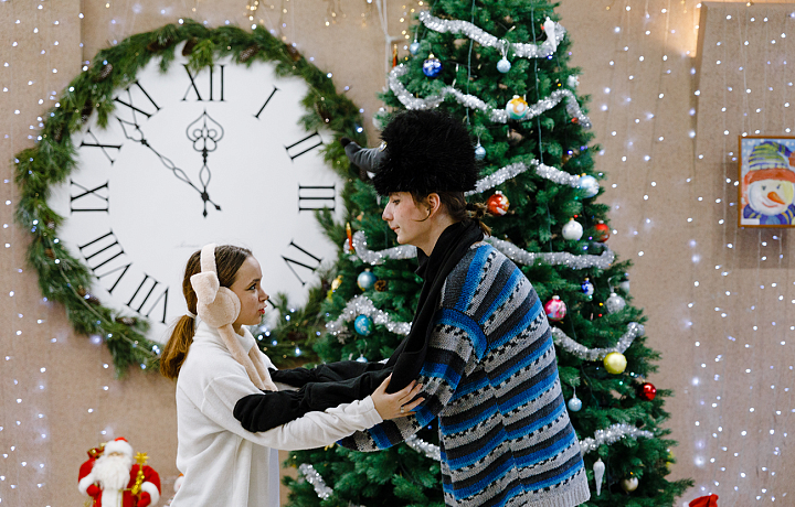 «Ясная Поляна» пригласила юных туляков на сказочные новогодние представления