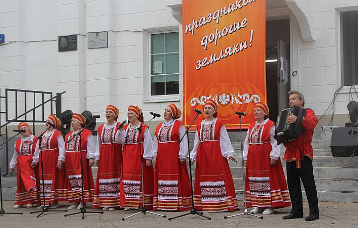 День поселка отметили в тульских Барсуках