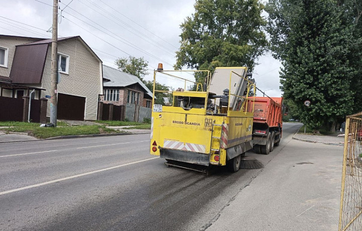 С улиц Тулы за сутки вывезли 31 кубометр смета