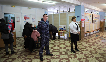 Тульские росгвардейцы обеспечили безопасность на избирательных участках региона