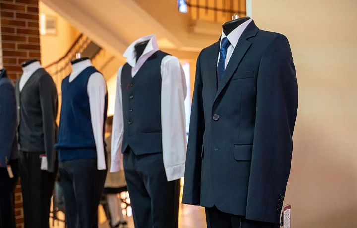 В Туле представили новые коллекции школьной формы