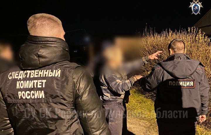 В Новомосковске пенсионер нанес знакомой девять ножевых во время ссоры