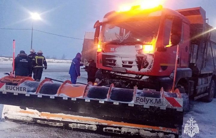 Тульские спасатели выезжали на девять ДТП и один пожар за прошедшие сутки