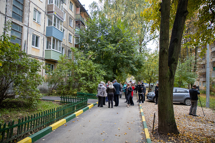 Администрация Тулы осмотрела благоустроенные дворы и детские площадки в рамках программы «Наш город»
