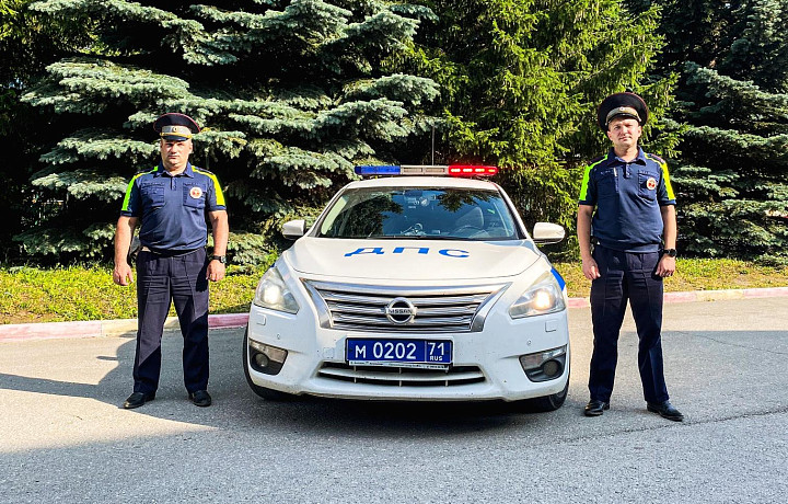 Ребенок с травмой спасен благодаря действиям полицейских в Туле
