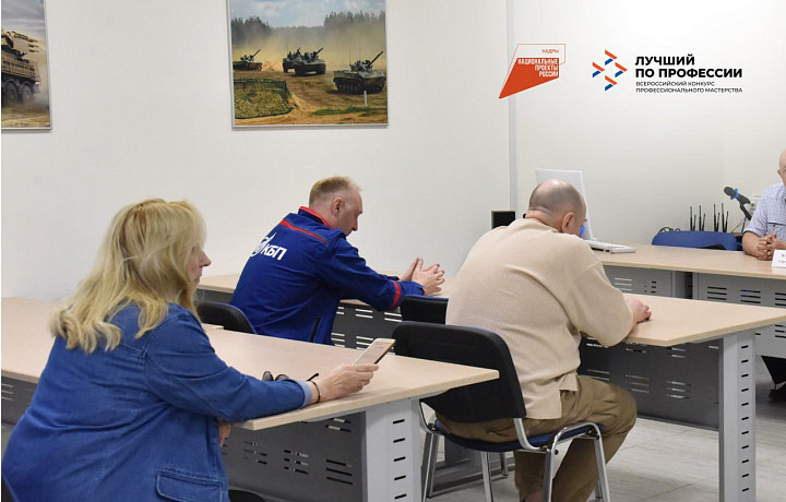 В Тульской области определили лучшего оператора станка с ЧПУ