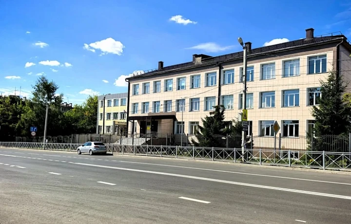 Ко Дню знаний в Тульской области обновили 23 км дорог, ведущих к школам