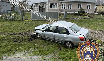 В Ясногорском районе водитель Datsun вылетел в кювет и получил травмы