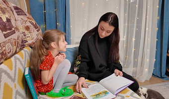 Тульский губернатор Миляев передал юной жительнице Мариуполя подарок в рамках «Ёлки желаний»