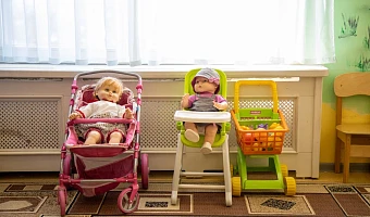 В 2025 году в Тульской области 255 детей обрели семью, от 12 опекуны отказались