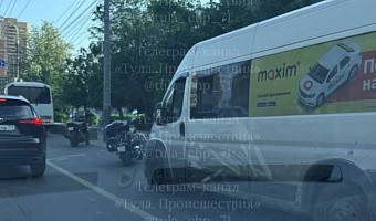 Из-за ДТП с мотоциклом на проспекте Ленина в Туле собралась внушительная пробка
