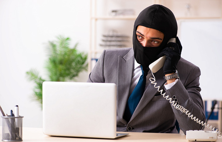 Мошенники начали обманывать тульских военных и их родственников