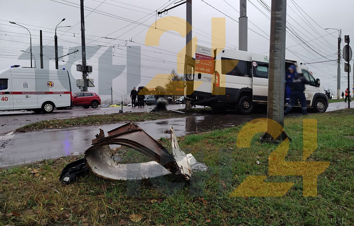 В администрации Тулы заявили, что причина смертельного ДТП у «Макси» не установлена