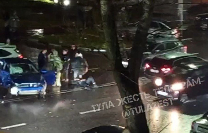 Жёсткое ДТП произошло на улице Дмитрия Ульянова в Туле