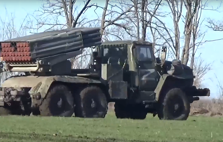 Минобороны РФ показало работу тульских РСЗО «Град» в Южном военном округе СВО