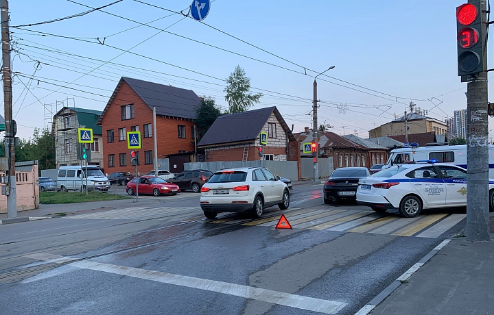 В Туле на улице Оборонной произошло ДТП