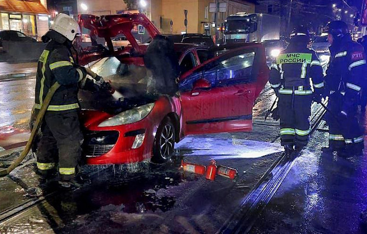 Три пожара и шесть ДТП произошли в Тульской области за сутки