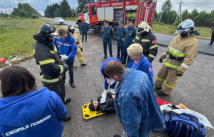 Тульские спецслужбы проверили готовность к экстренным действиям в крупной аварии