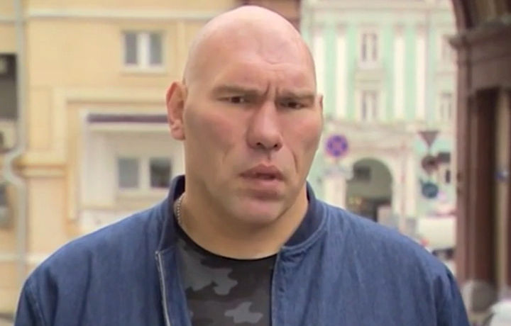 Депутат Государственной Думы Николай Валуев получил повестку из военного комиссариата