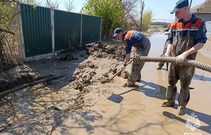 Аэромобильная группировка Тульского спасательного центра продолжает работы в  Дагестане