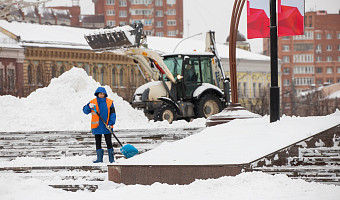Бесплатная теплая одежда и оплачиваемый перерыв: какие требования должны соблюдать работодатели зимой