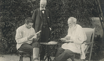 Пасха в семье Льва Толстого: истории, воспоминания, рецепты