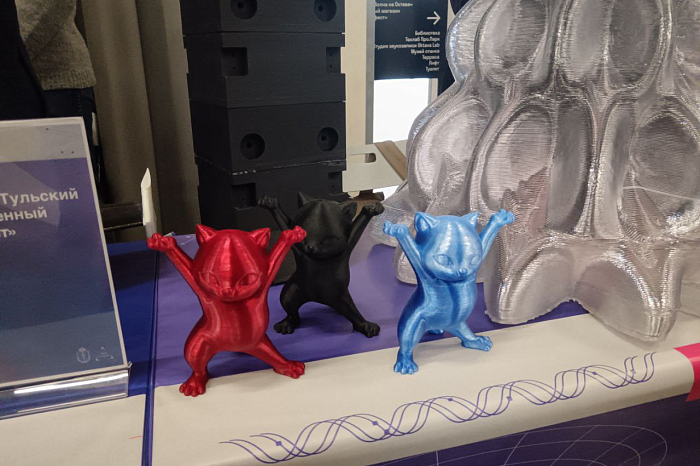 Губернатор Миляев осмотрел выставку инноваций в тульском кластере «Октава»