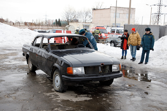 В Туле прошли соревнования среди спасателей по ликвидации последствий ДТП