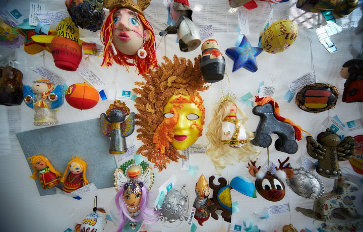 В Туле при поддержке ЕВРАЗа состоялся XI всероссийский фестиваль «Шар-папье»