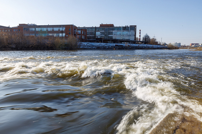 Пролетарская набережная в Туле вот-вот уйдет под воду: пик паводка возможен уже на следующей неделе