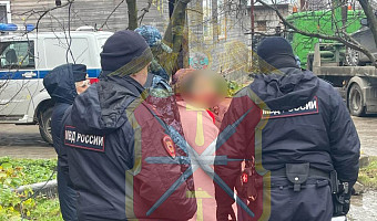 Тульские силовики проверили 137 человек в поселке Плеханово