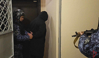 В Туле росгвардейцы отработали действия по задержанию «грабителя»