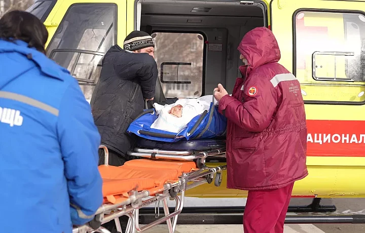 Пострадавшего при взрыве в Ефремове доставили в Тулу на вертолете санавиации