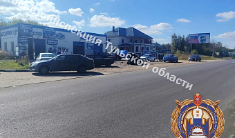 Автоледи на Renault устроила массовое ДТП с пострадавшими в Узловском районе