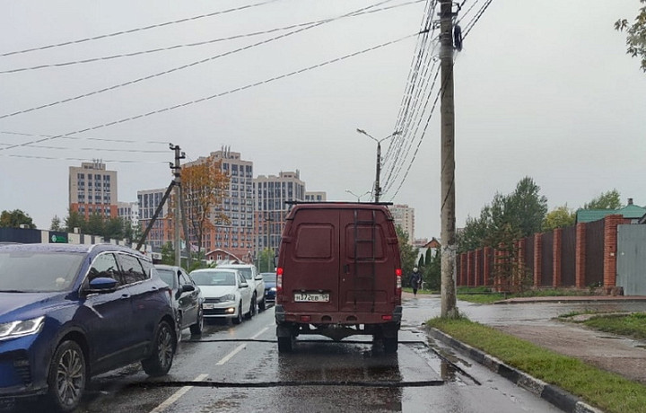 Борозды в асфальте на улице Генерала Маргелова в Туле уберут: администрация сообщила о благоустройстве участка