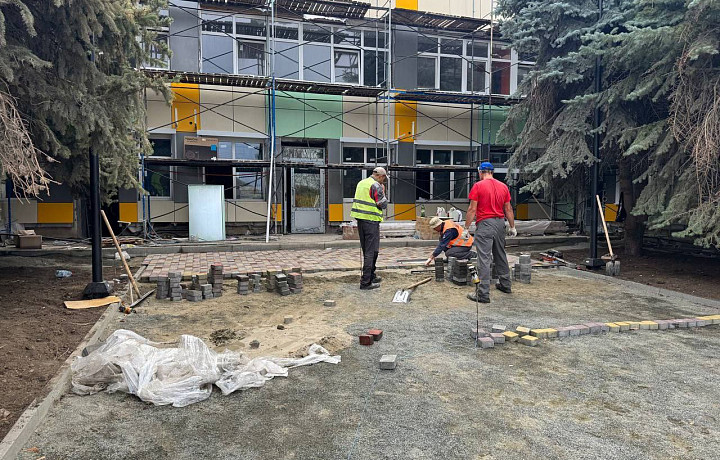 Тульские строители продолжают восстанавливать детский сад №76 в Мариуполе