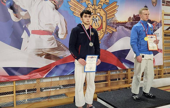 Тульские спортсмены завоевали медали на соревнованиях по рукопашному бою