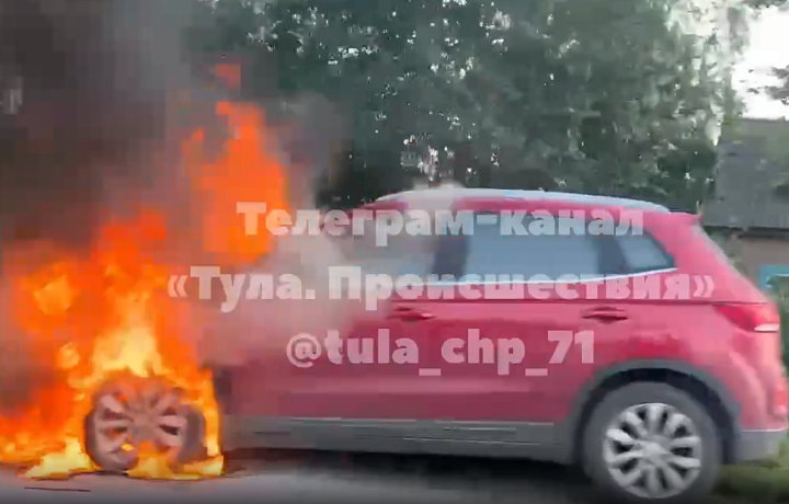 В Епифани сгорел автомобиль Faw