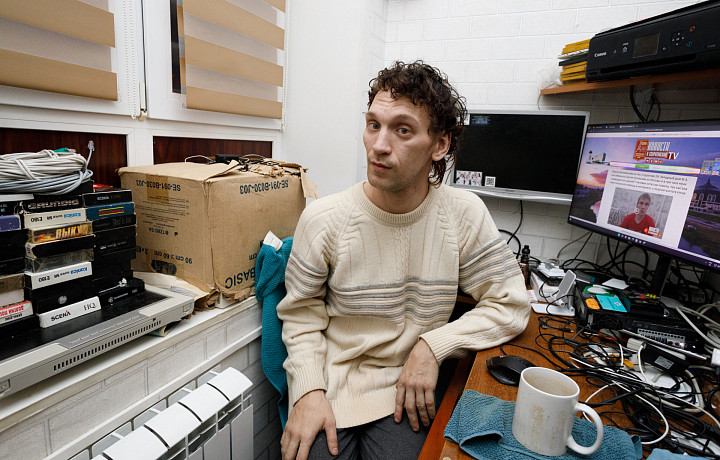 «Мама хотела сына-помощника, а сын-инвалид ей не нужен»: история туляка с ДЦП, который стал мастером 3D моделирования