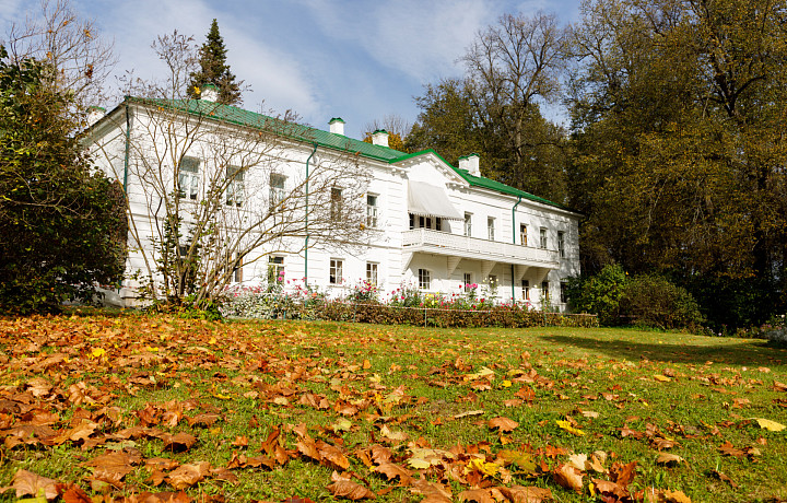 В ноябрьские праздники изменится график работы музея-усадьбы «Ясная Поляна» в Туле