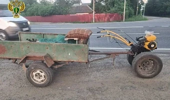 В Щекинском районе суд лишил нетрезвого водителя мотоблока с прицепом