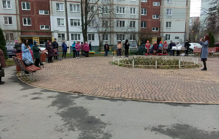 В Советском округе Тулы прошел праздник двора