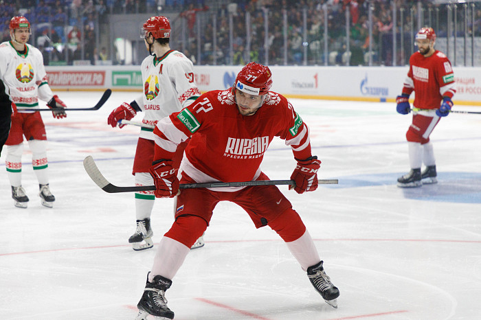 Фоторепортаж: как прошел матч между национальными сборными России и Беларуси