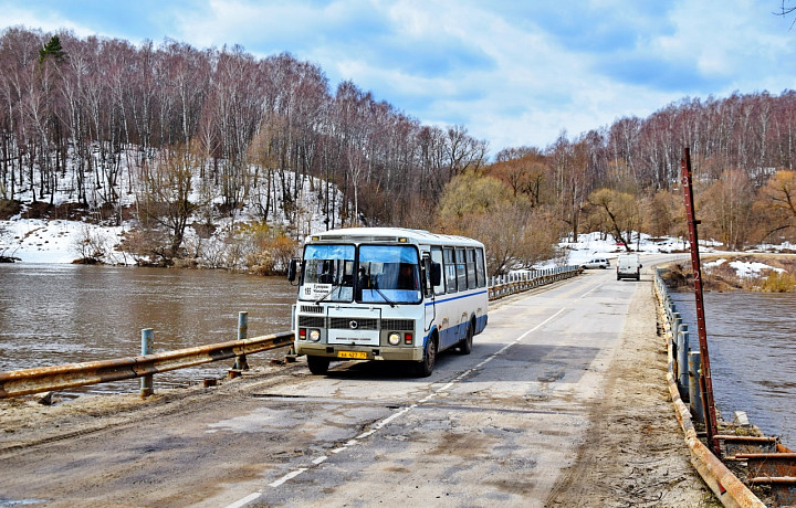 В Суворовском районе подтопило три моста