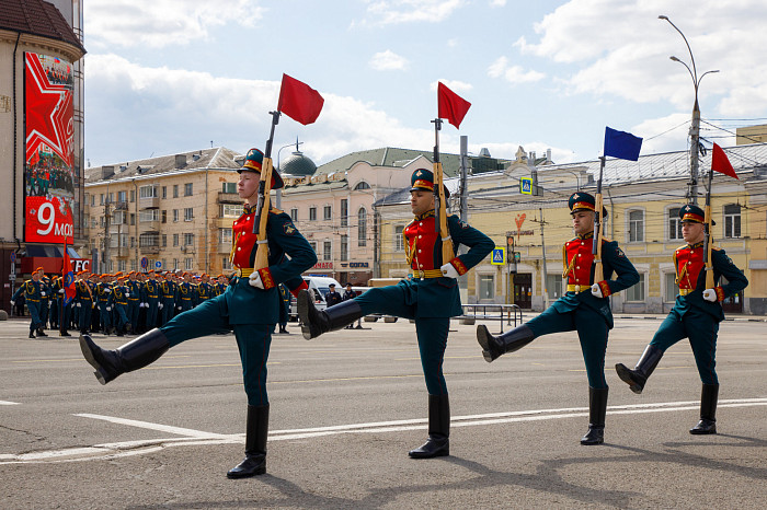Дюмин: Наш священный долг – быть достойными поколения победителей в служении Родине