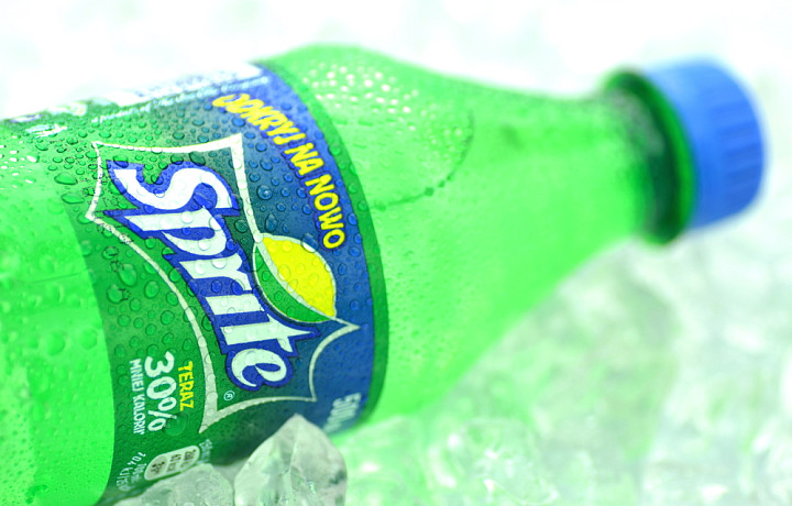 Лимонад Sprite перестанут продавать в зеленых пластиковых бутылках