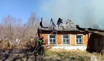 Тульские спасатели потушили шесть пожаров за прошедшие сутки