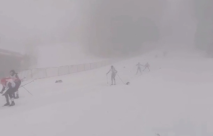 Тульская лыжница сумела финишировать в гонке с массовым завалом участниц в сильнейшую метель