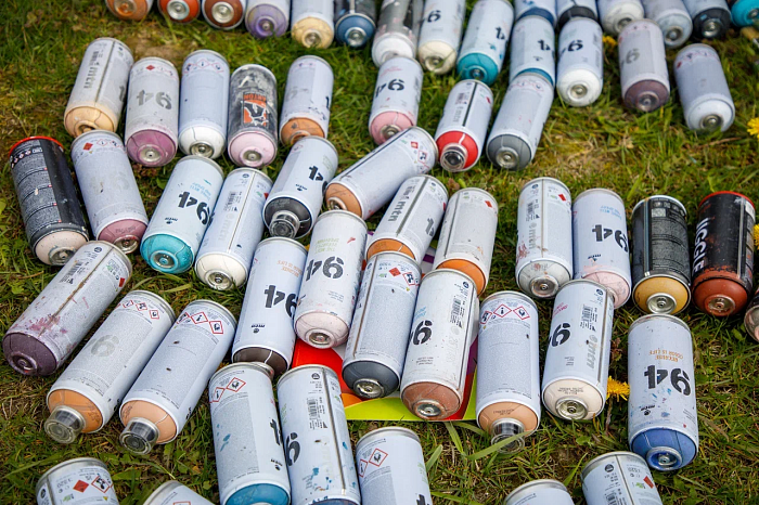 Новые граффити в Туле на мосту у Казанской набережной завершат к выходным